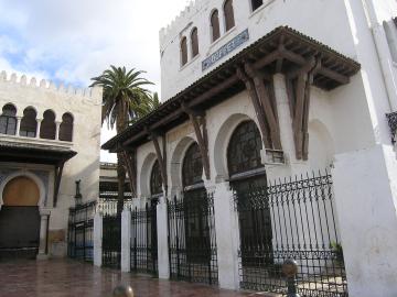 1280px-Gare_de_chemin_de_fer_d'Oran_P1011241