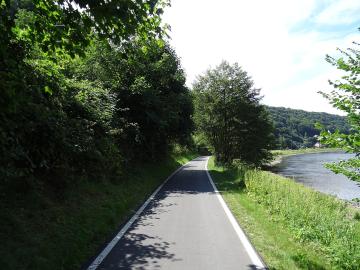 1280px-Pirna_Obervogelgesang_(36314091011)