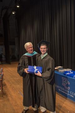 512px-Honors_Day_Convocation_2017_(34168155842)