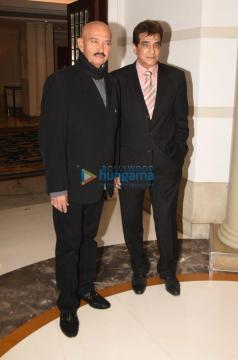 Jeetendra_and_Rakesh_Roshan_in_February_2020