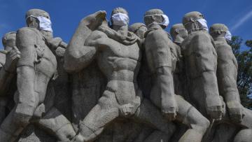 masked_monument